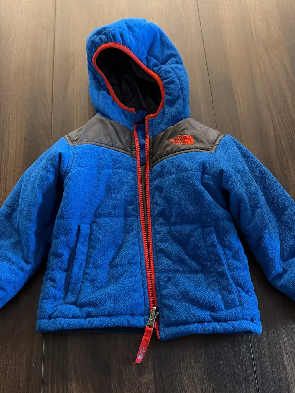 The North Face Kids Navy & Royal Blue Hooded Puffer with Red Trim